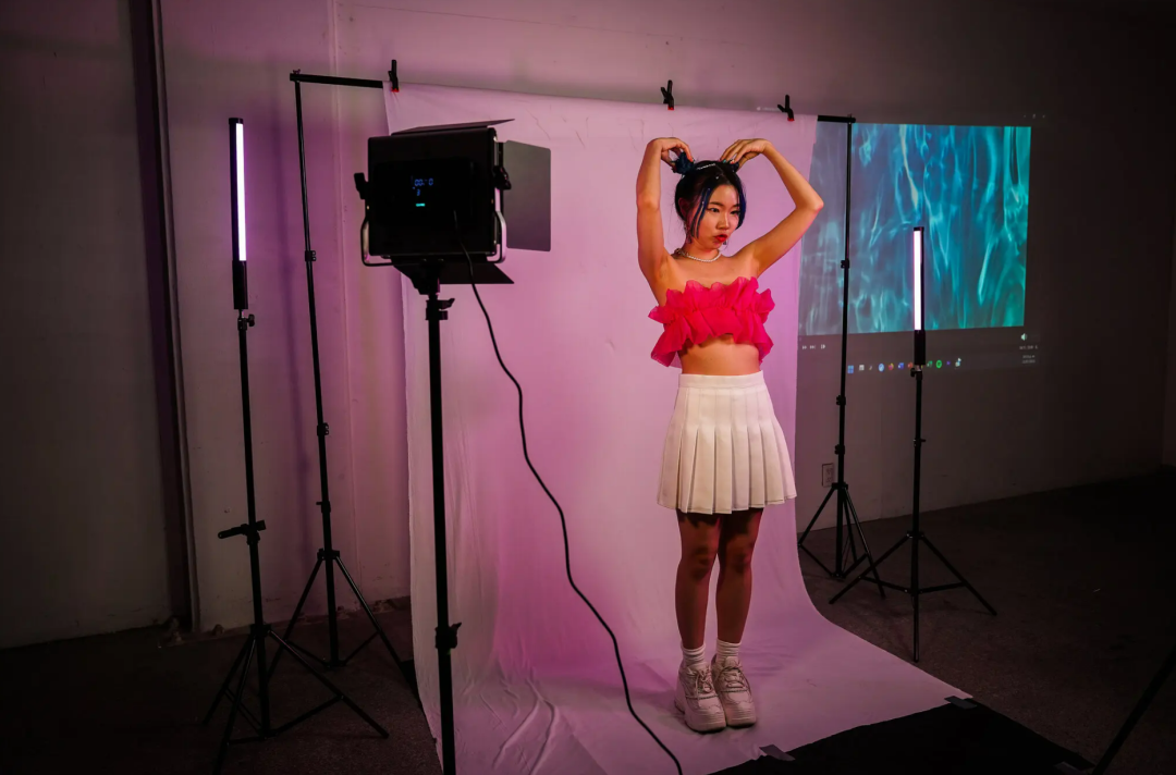 逃离卷王韩国，在拉美成为TikTok巨星