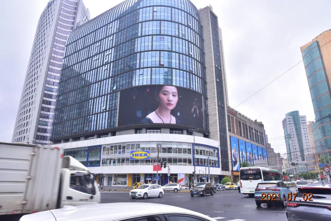 继《原始传奇》之后，又一个“贪玩游戏式”刷屏要来了