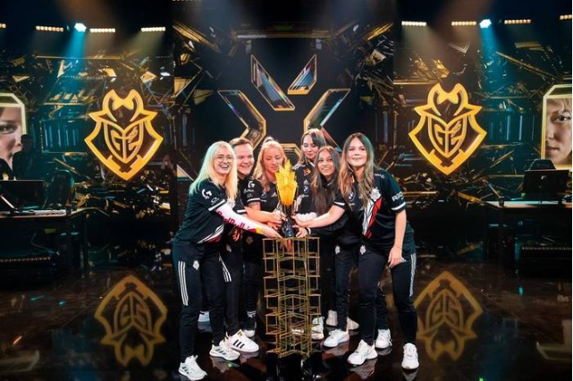 腾讯即将上线的这款大作,藏着一个被忽略的社交密码