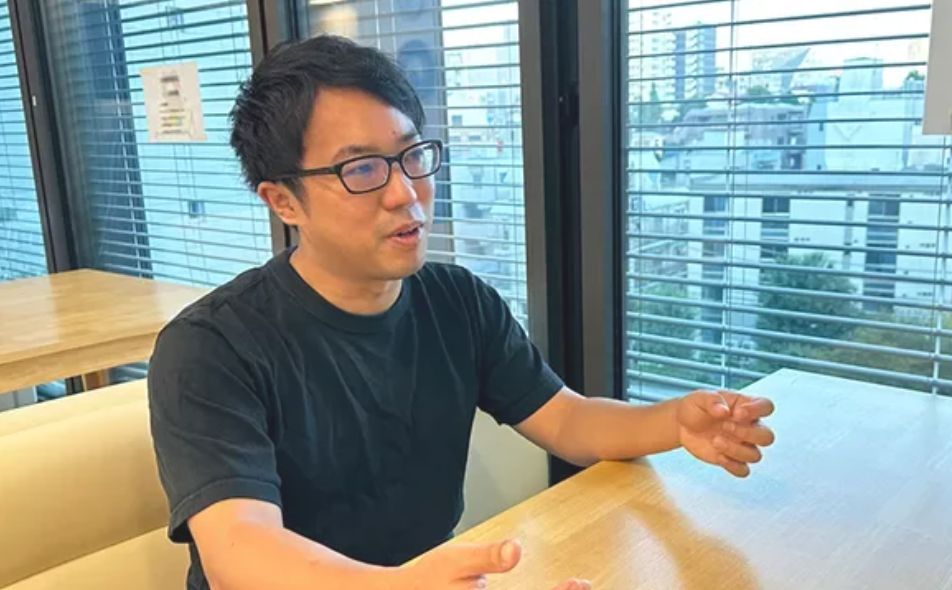 堆料个性美术，能否带动玩法？《Memento Mori》的困境