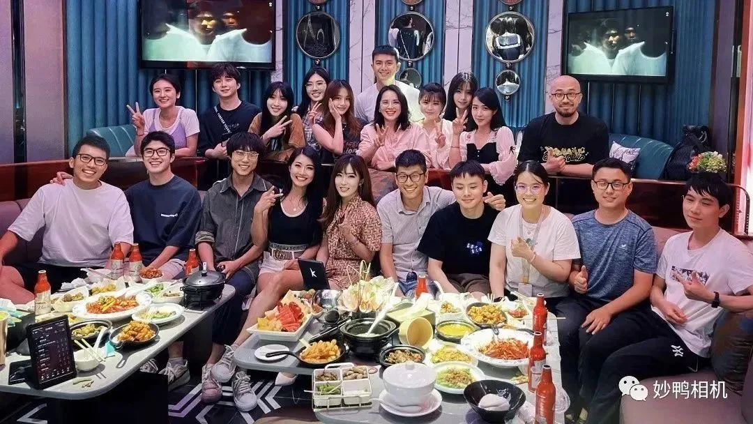 对话「妙鸭」产品负责人：AIGC 的产品第一天不收钱，就可能收不到钱