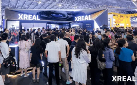 XREAL亮相WAIC 2025：One Pro旗舰首秀，引领AR+AI融合新时代