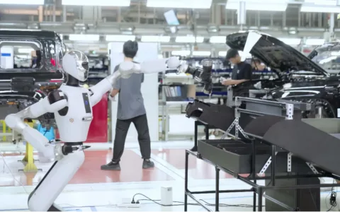 人形机器人最大融资诞生，估值200亿