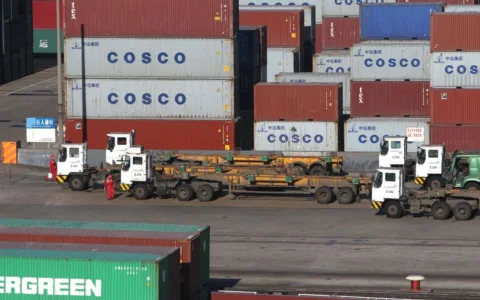 中东多地跨境快递调整，阿联酋等暂停、沙特仍正常配送